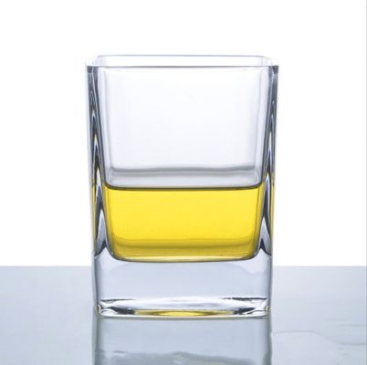 Whiskey Wedge Glas voor Huishouden Huis Hotel Bar Vierkante Glasbeker Klaar om te verzenden 1 stuk