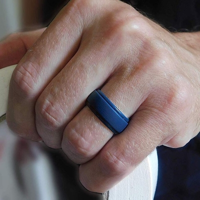 Verwerkingsservice Gietwerk OEM Bap-vrij Niet-toxisch siliconen trouwring voor mannen