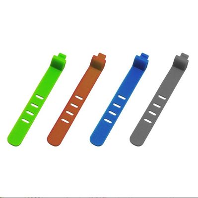 MVQ Custom Moulding Silicone rubber gevormde onderdeel voor multifunctionele verstelbare kabelband