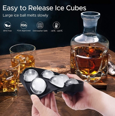 IJsmakers voorraad 6 holte Food Grade Silicone Ice Cube Ball Tray Mold met deksel