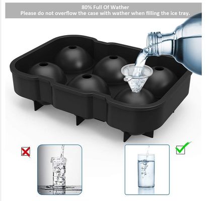 6 Hole Square Ice Molds Maker met deksel Duurzaam en flexibel siliconen