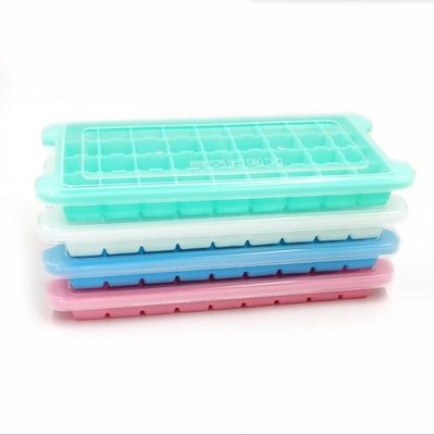 Voedingsmiddelenkwaliteit 24 36 Vierkante ijsblokjes Silicone-schimmel met PP- en PP-bedekking