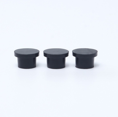 Op maat gemaakte afdichtingsonderdelen EPDM/NBR/NR Rubber End Cap met vaste natuurrubberplug