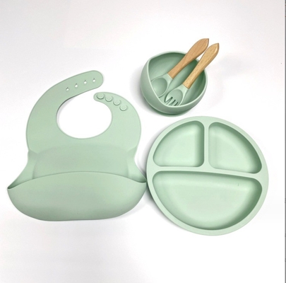 Silicone babyvoedingssets Bpa-vrij eetgerei type met kom fles lepel en Bib