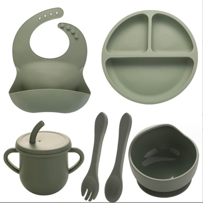 Geen Design Style Silicone voedingssets Volledig diner Plaat Bowl Cup Lepel Vork Spork voor baby's