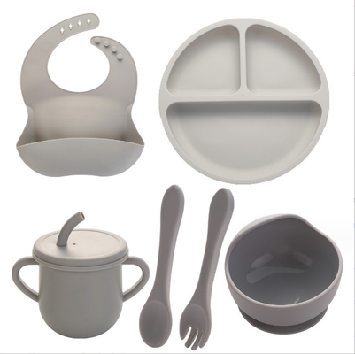 Geen Design Style Silicone voedingssets Volledig diner Plaat Bowl Cup Lepel Vork Spork voor baby's