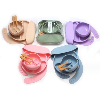 Geen Design Stijl Silicone tafelgerei voor baby 5pcs BPA Free Feeding Set Lepel Bowl