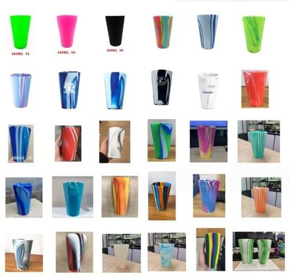 Voedingsmiddelenklasse Silikonbeker Opvouwbaar Onbreekbaar Drinkbeker voor reizen Gemengde kleur