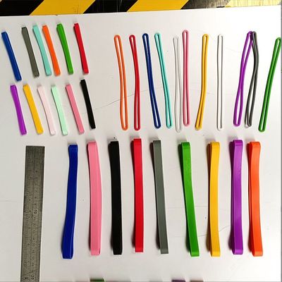 Snijdende siliconen rubberbanden houder voor strand stoel handdoek Perfect strand handdoek clips