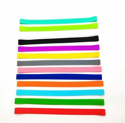 Snijdende siliconen rubberbanden houder voor strand stoel handdoek Perfect strand handdoek clips