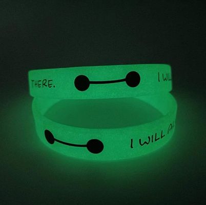 Snijverwerkingsservice Glowing Silicone Armbanden met aangepast ontwerp en logo